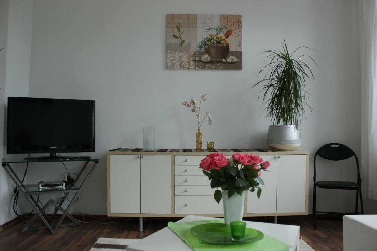 Kerstin Rossbacher Apartment